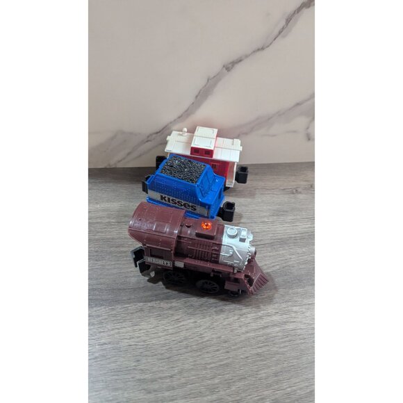 Lionel Little Lines  train replacement parts engine Hershey Twizzlers - Picture 7 of 9
